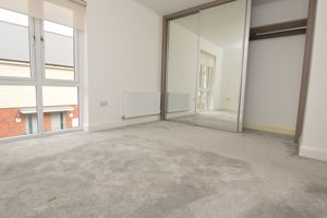 Master Bedroom pic2- click for photo gallery